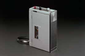 超小型テープレコーダー TC-50