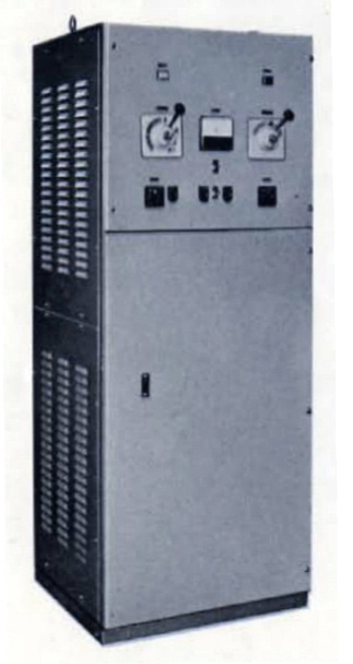 図3.16　DE-150S形電源本体