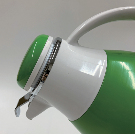 図 4.21　オートフラップ付きハンドポットの外観