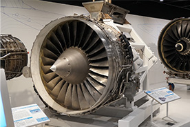 RJ500 ターボファンエンジン
