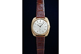 セイコー クオーツアストロン 35SQ