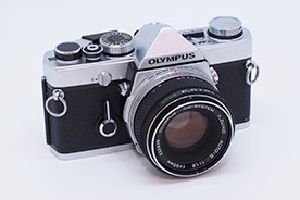 オリンパス　OM-1