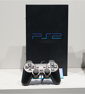 プレイステーション®2 (SCPH-10000)  